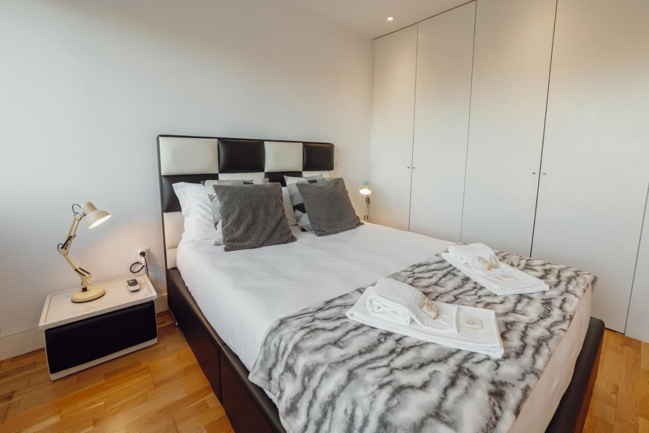 Downtown Stylish Apartment With Garage By Vacationy بورتو المظهر الخارجي الصورة